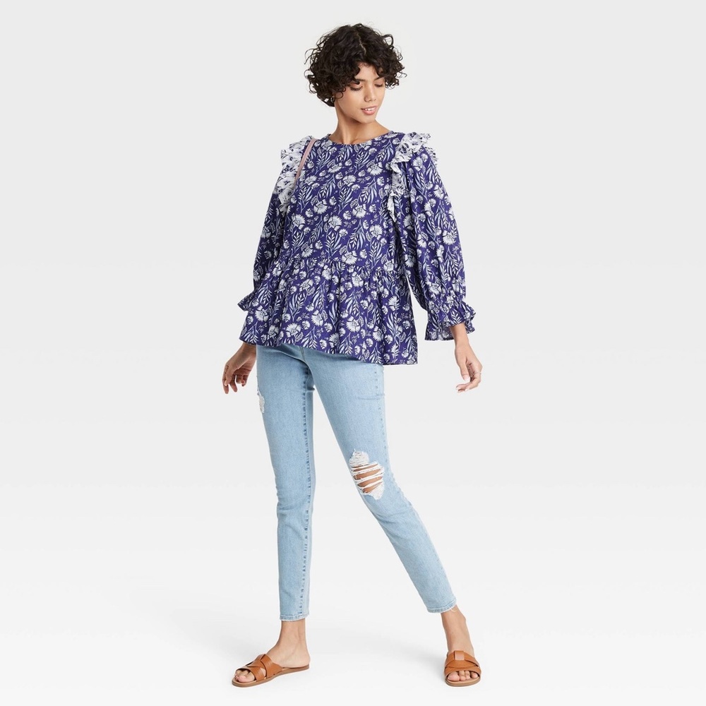 Universal Thread Puff 3/4 Sleeve Ruffle Blue Top - image 3